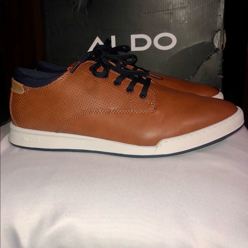 ALDO | Mens 9.5 Cognac shoes